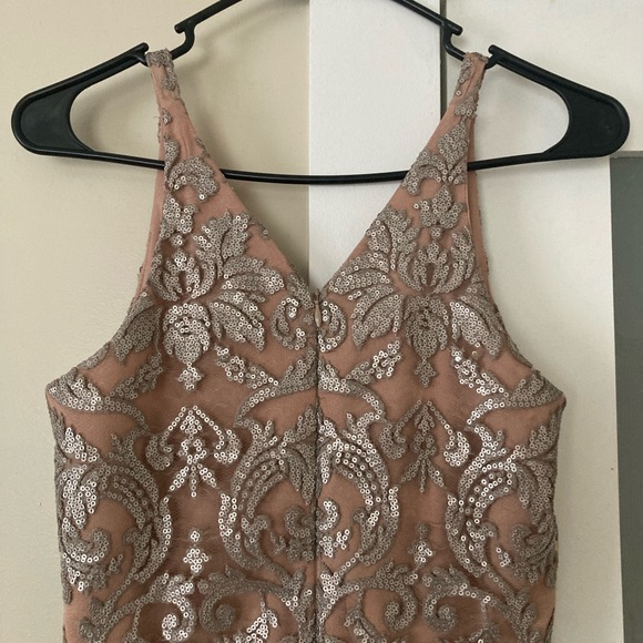 Dress the population - long formal dress - Picture 10 of 12